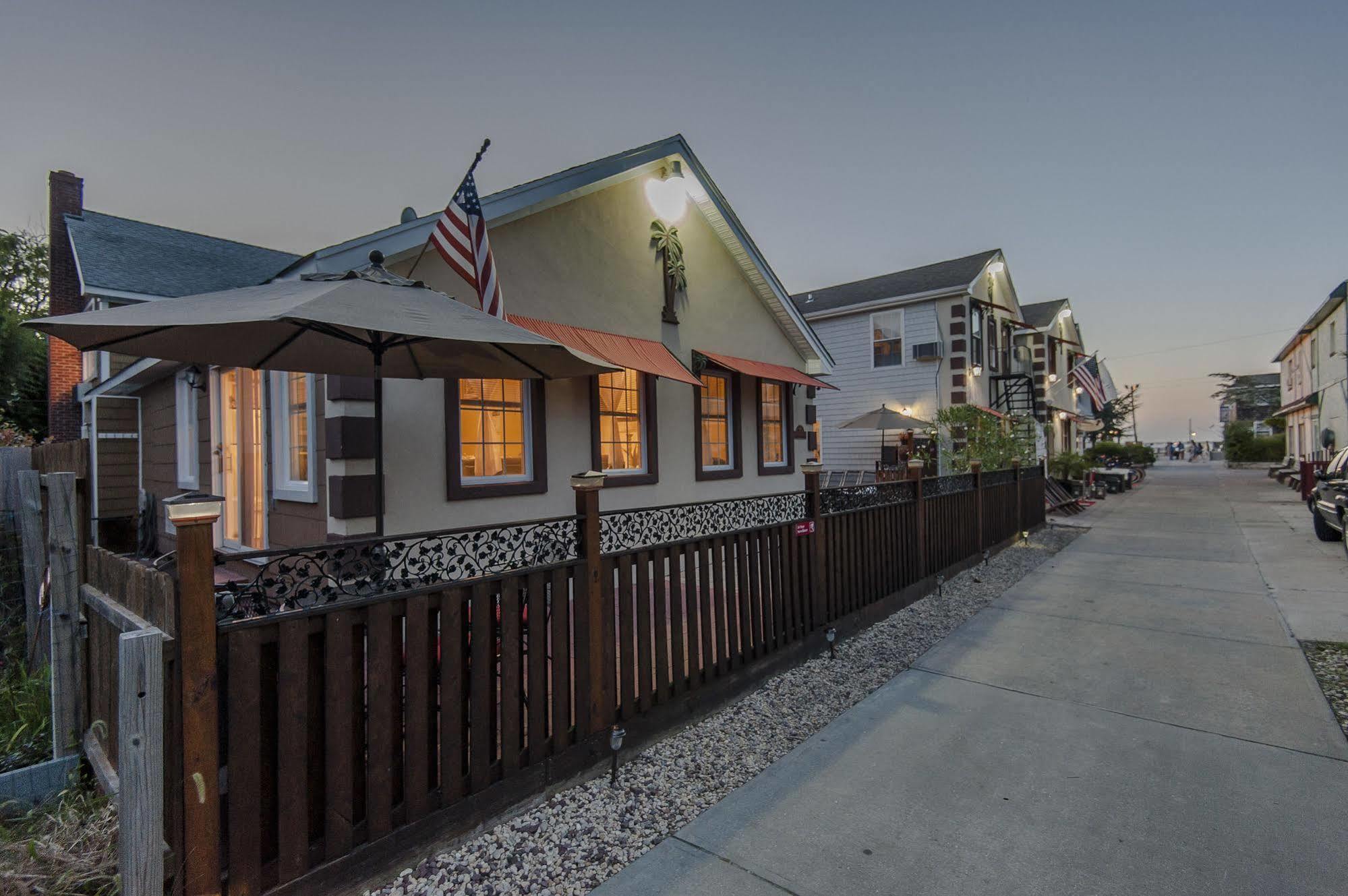 Palms Hotel Fire Island Ocean Beach Exterior photo